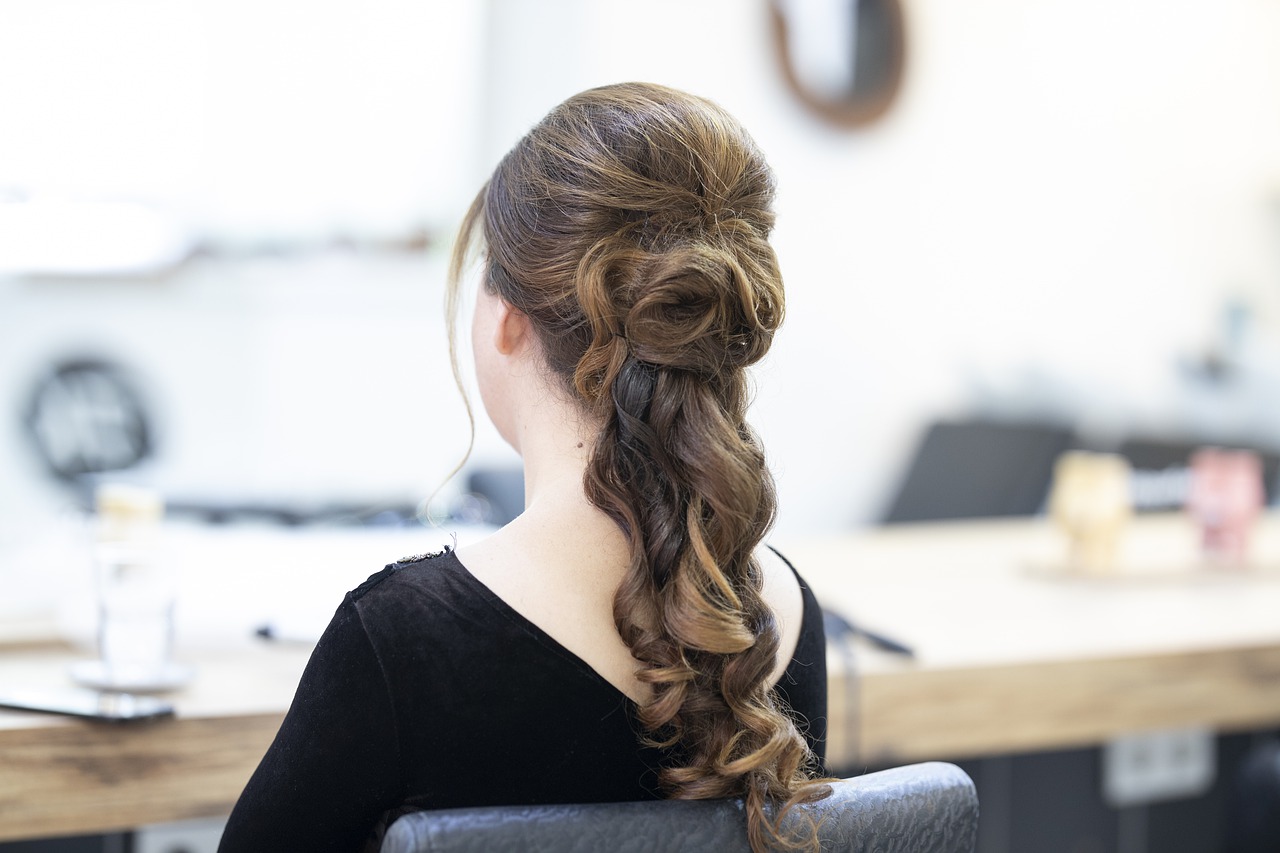 ici louise kapsalon staart 5